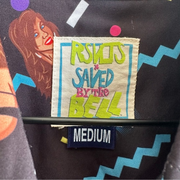 RSVLTS x Saved By The Bell Kelly Kapowski Short Sleeve Button Up Black Medium - Picture 5 of 9